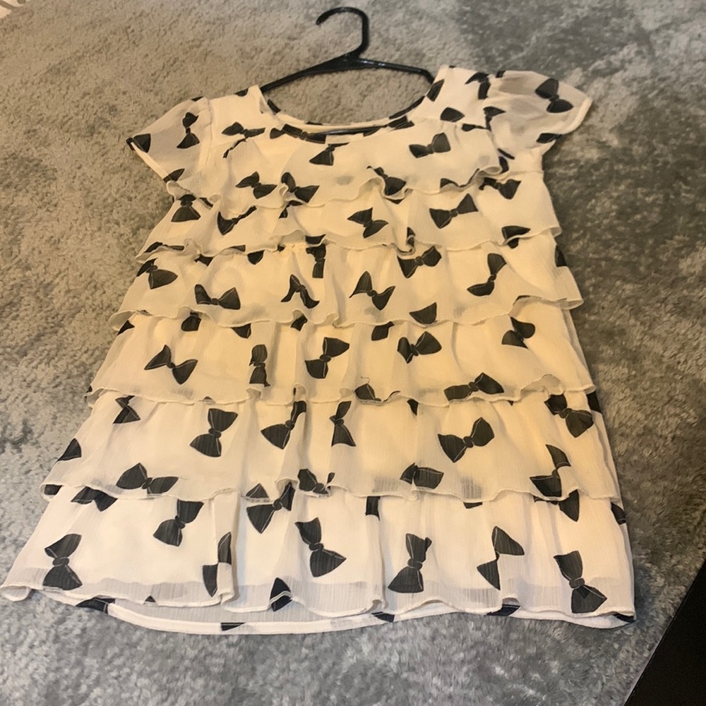 Girl’s tiered ruffle top